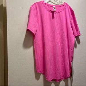 *NWT* Lululemon Pink Tee
